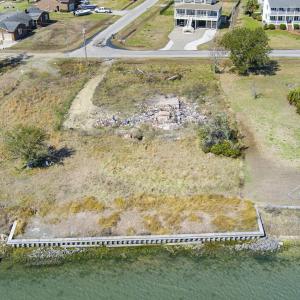 18-web-or-mls-608BronnaSt-3-9-26-020