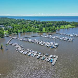 Albemarle Plantation Marina