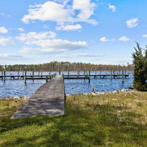 Community Dock
