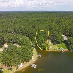 Photo #2 of 11 Lake, Wagram, NC 0.8 acres