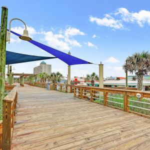 CarolinaBeachBoardwalk-02
