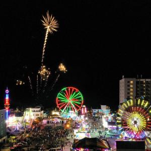 CBFireworksDrone-2