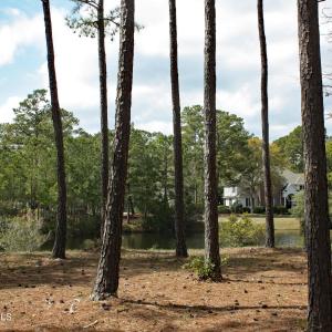 Waterfront Homesite on Barons Ct