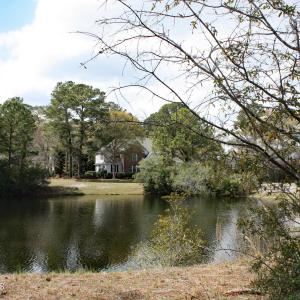 Barons Ct Waterfront