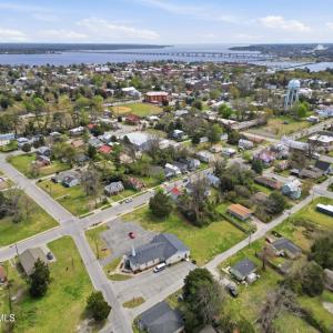 821 West Street, New Bern, NC 28560