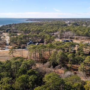 183, 193, and 197 Deep Bay