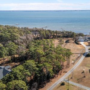 Deep Bay Subdivision