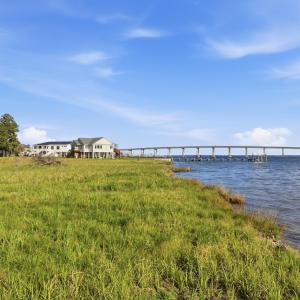 8050 Treasure Drive, Oriental, NC 28571