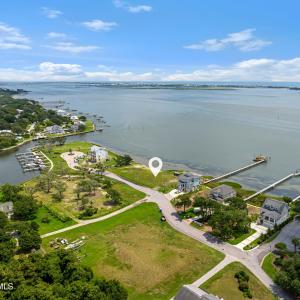 Photo #1 of 4729 Shore, Morehead City, NC 0.6 acres