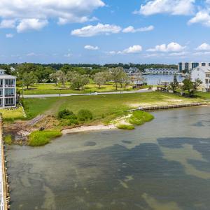 Photo #11 of 4729 Shore, Morehead City, NC 0.6 acres
