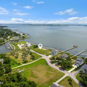 Photo #1 of 4729 Shore, Morehead City, NC 0.2 acres