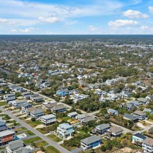 4316EDolphinDriveDrone-5