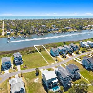 8-web-or-mls-CAMMediaLLC.com (4 of 13) .