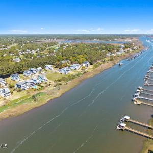 17-web-or-mls-CAMMediaLLC.com (11 of 13)