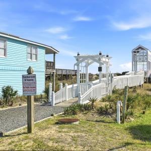 Private walkway to the beach