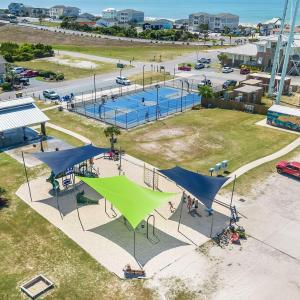 Pavillion/park/courts