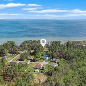 Waterfront Lot in Neuse Point East