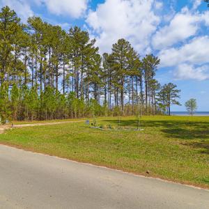 Waterfront Lot in Neuse Point East