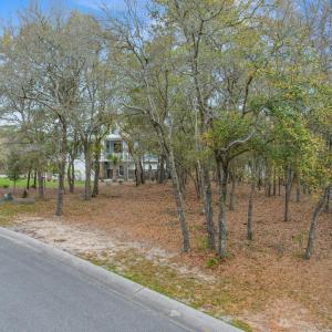 3509ConcordiaAve - 1