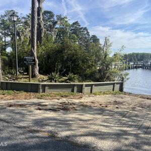 community boat ramp