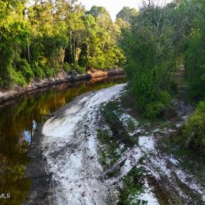 47. Beach Access Area