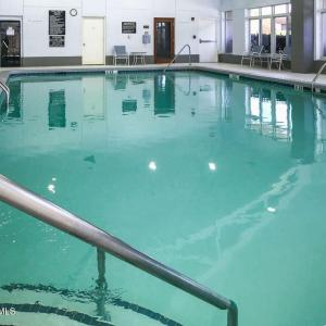 indoor-pool