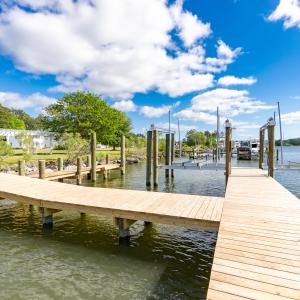 24-print-chadwick-visuals-232-gatsey-lan