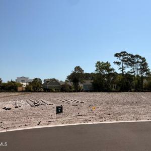 Lot 9 photo