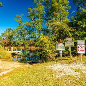 Sandy Point boat ramp