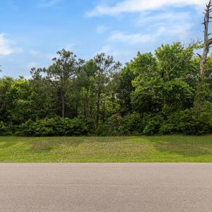 Vacant lot in Pine Knoll Shores
