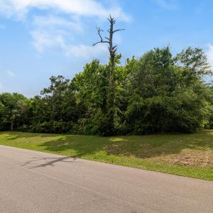Vacant lot in Pine Knoll Shores