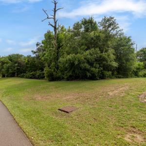 Vacant lot in Pine Knoll Shores