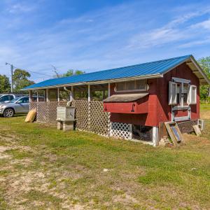 Chicken coop