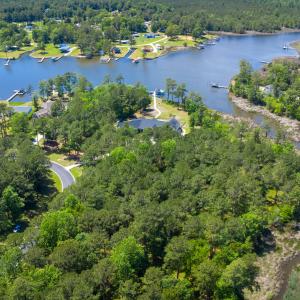 272 Southern Plantation Drive S