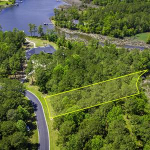272 Southern Plantation Drive S