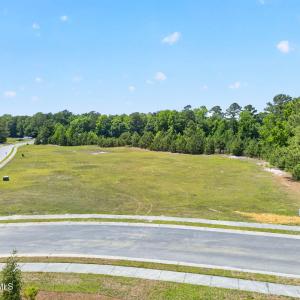 443 Crow Creek NW