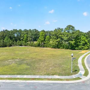 443 Crow Creek NW