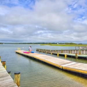 SUNSET HARBOR Boat Ramp