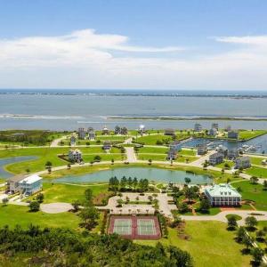 AERIAL CLUBHOUSE