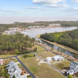 Photo #4 of 35 Eastcove, Oriental, NC 0.2 acres