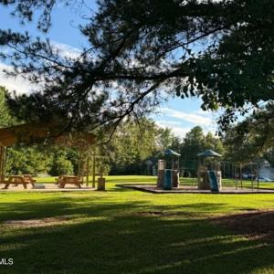 Photo #4 of 516 Neuse Harbour, New Bern, NC 1.7 acres