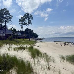 Photo #12 of 558 Sandy Point, Beaufort, NC 3.4 acres