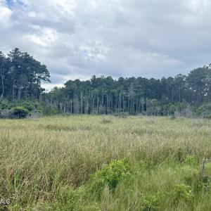 Photo #10 of 558 Sandy Point, Beaufort, NC 3.4 acres