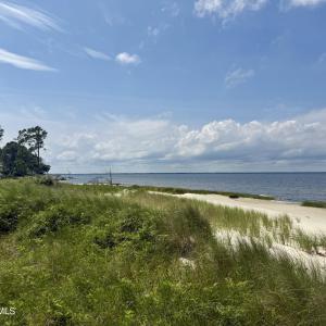 Photo #1 of 558 Sandy Point, Beaufort, NC 3.4 acres