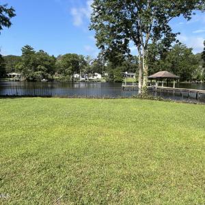 Photo #1 of 609 Creekwood, Trent Woods, NC 1.1 acres