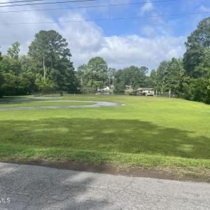 Photo #2 of 609 Creekwood, Trent Woods, NC 1.1 acres