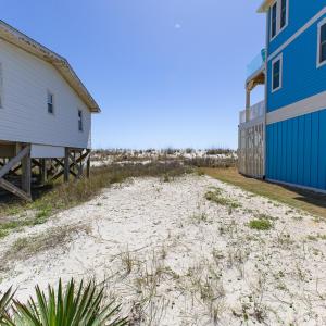 Photo #25 of 4919 Beach, Oak Island, NC 0.4 acres