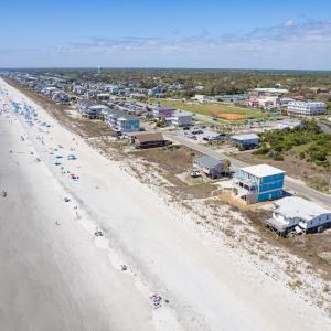 Photo #8 of 4919 Beach, Oak Island, NC 0.4 acres