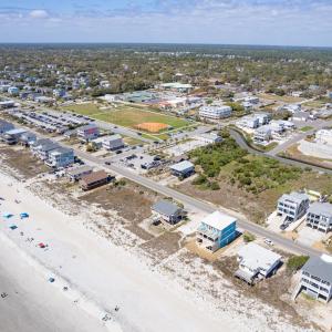 Photo #12 of 4919 Beach, Oak Island, NC 0.4 acres