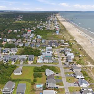 Photo #10 of 6908 Beach, Oak Island, NC 0.2 acres